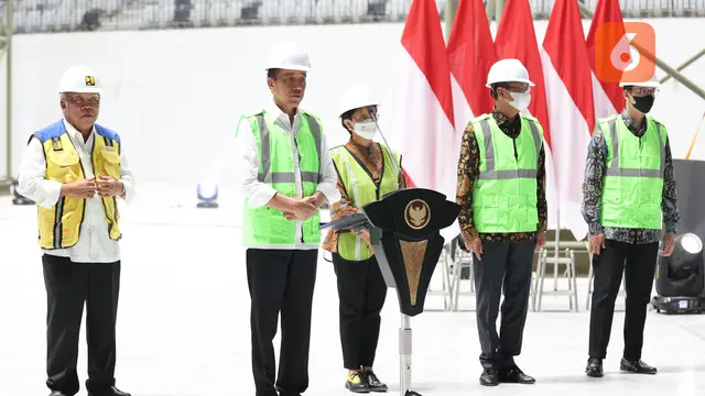 Foto: Presiden Jokowi Resmikan Tutup Atap sebagai Tahap Akhir Pembangunan Indoor Multifunction GBK