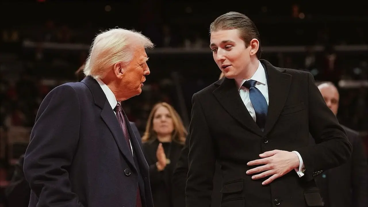 Transformasi Barron Trump saat pelantikan Donald Trump sebagai presiden di 2017 - 2025/Instagram @barronupdate