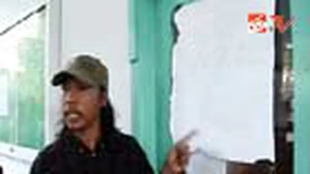 Kantor KPU Bima Disegel Warga