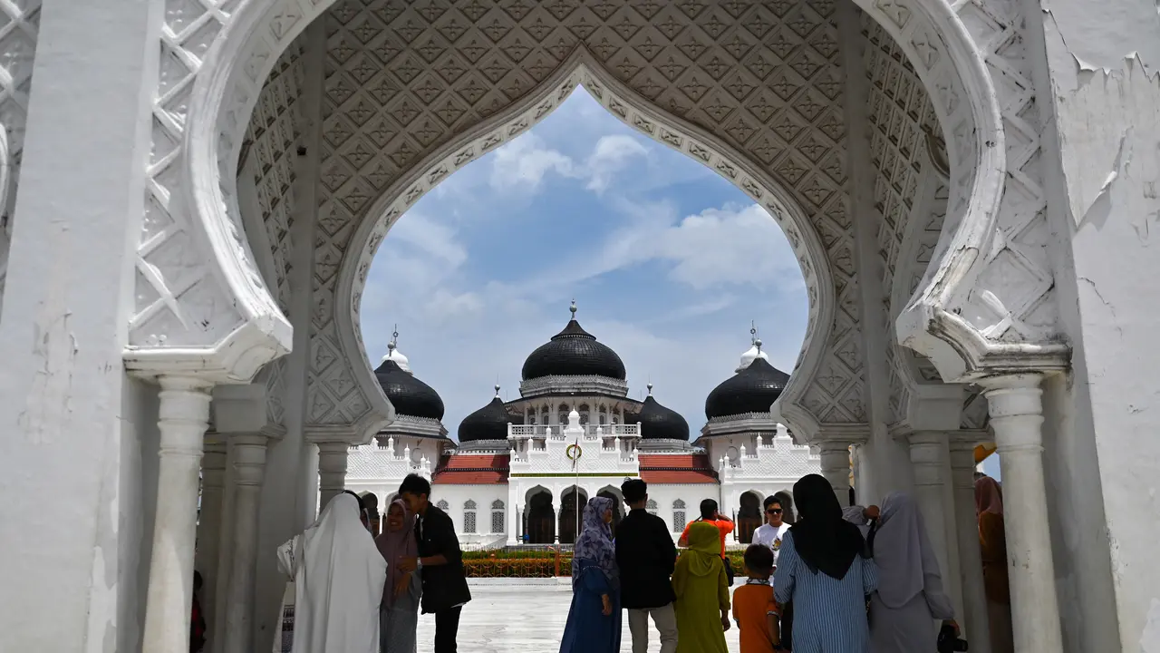 Menikmati Libur Lebaran 2023 di Masjid Raya Baiturrahman Aceh