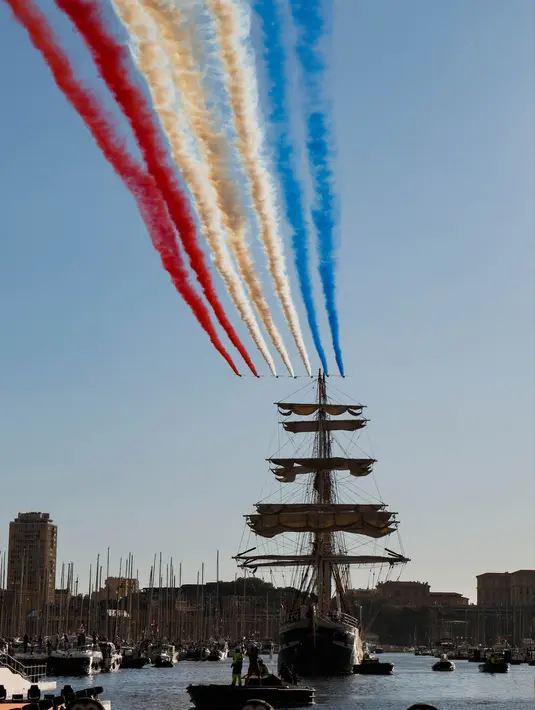 Kirab obor api Olimpiade 2024 akan melintasi daratan Prancis dan wilayah luar negeri Prancis di Karibia, Samudra Hindia, dan Pasifik. (Ludovic MARIN/POOL/AFP)
