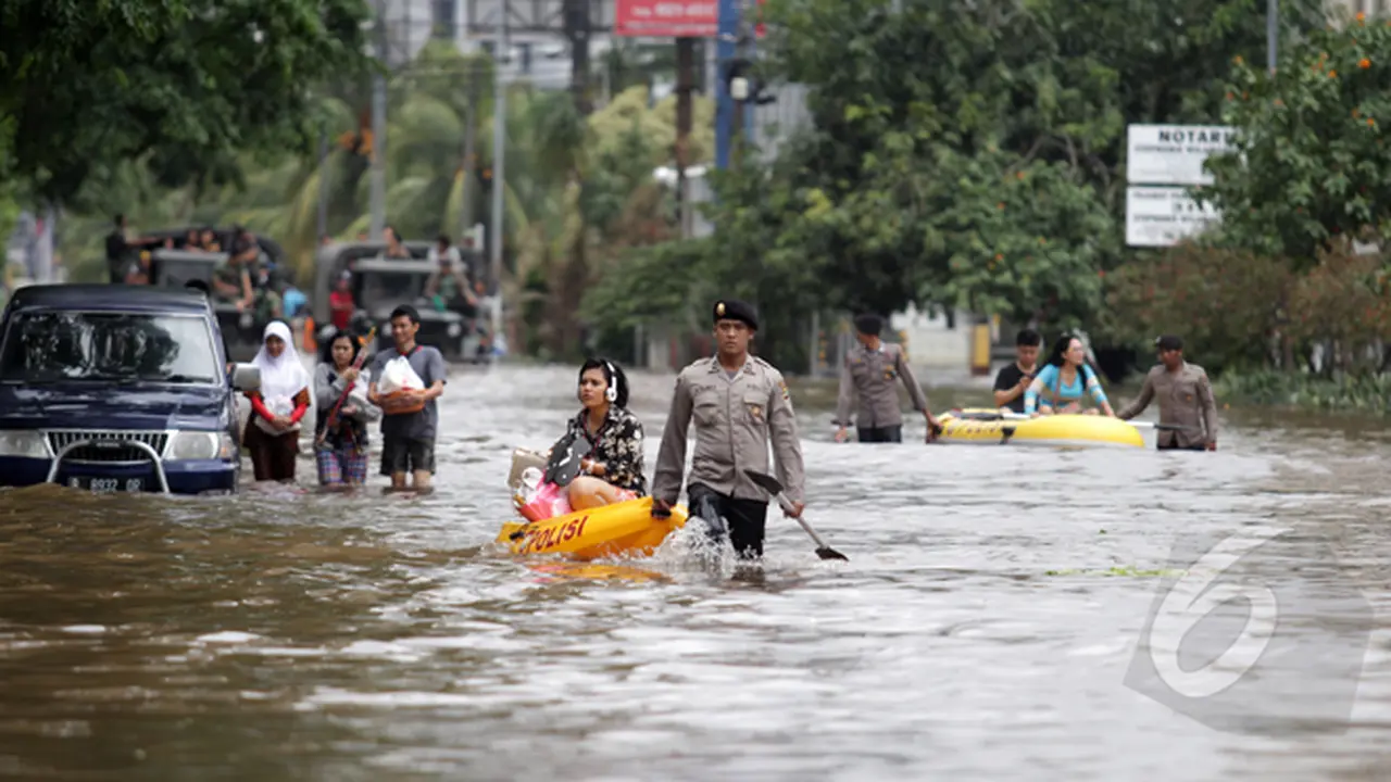 Parahnya Banjir di Kawasan Kelapa Gading