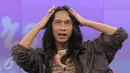 Aming tak habis pikir bagaimana bisa seseorang bisa tega berkata ‘kirain udah mati’ kepada istrinya yang tengah mengalami musibah, Jakarta, Kamis (8/9). (Liputan6.com/Herman Zakharia)