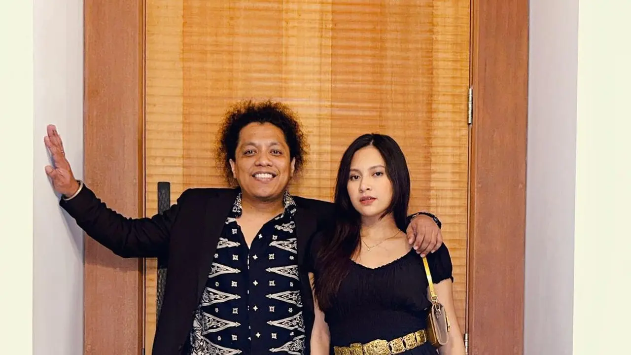 Indah Permatasari dan Arie Kriting. (Foto: Dok. Instagram @indahpermatas)