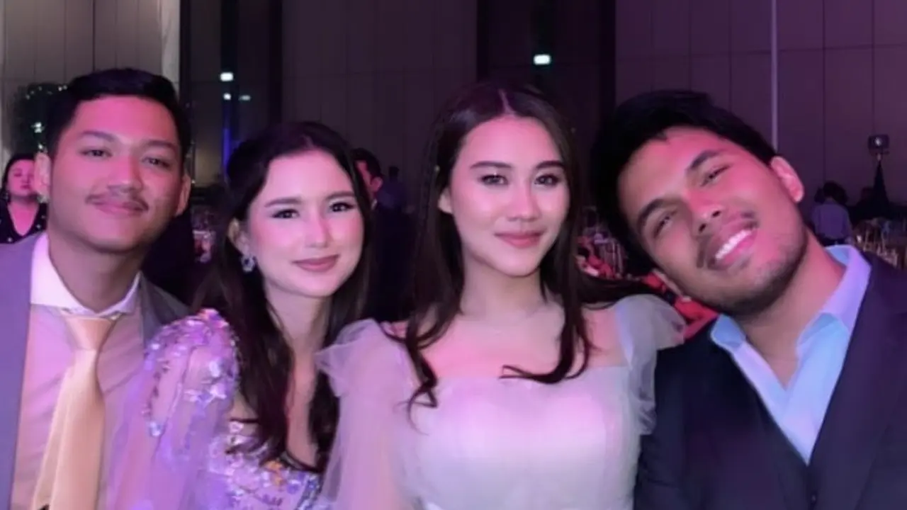 Aaliyah Massaid dan Sarah Menzel saat Hadir di Ulang Tahun Ashanty