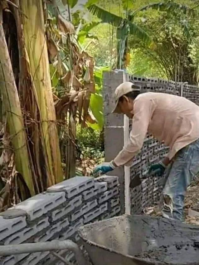 7 Potret Hasil Kerja Tukang Bangunan yang Salah Pasang Ini Bikin Kesal