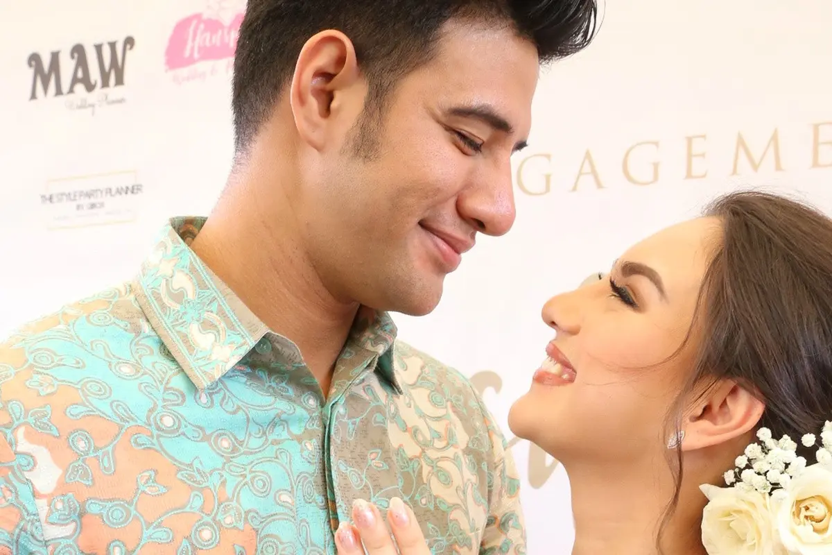 [Fimela] Ammar Zoni dan Irish Bella