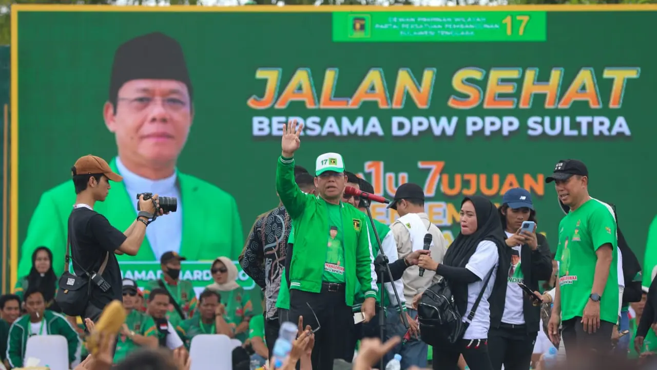 Plt Ketua Umum Partai Persatuan Pembangunan (PPP) Muhamad Mardiono mengikuti jalan sehat yang digelar oleh DPW PPP Sulawesi Tenggara (Sultra). (Istimewa)