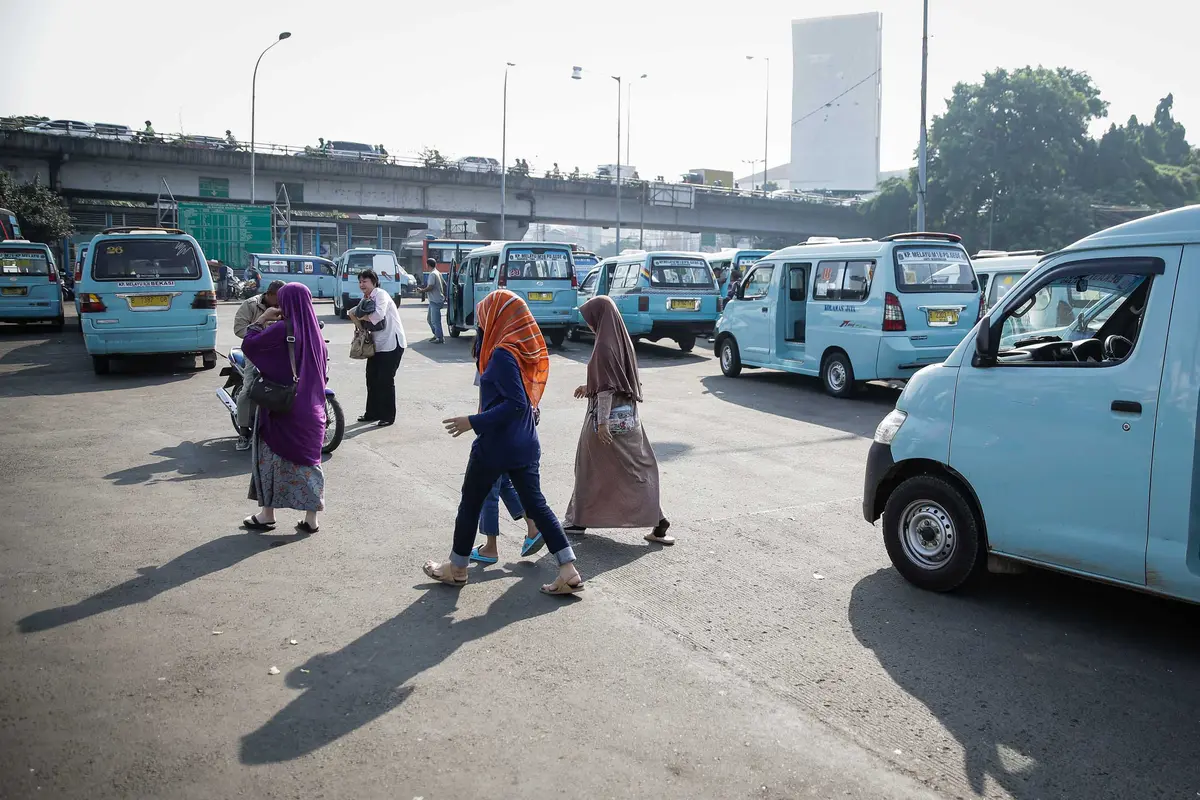 20170526-Terminal Kampung Melayu Kembali Beroperasi Usai Bom-Fanani
