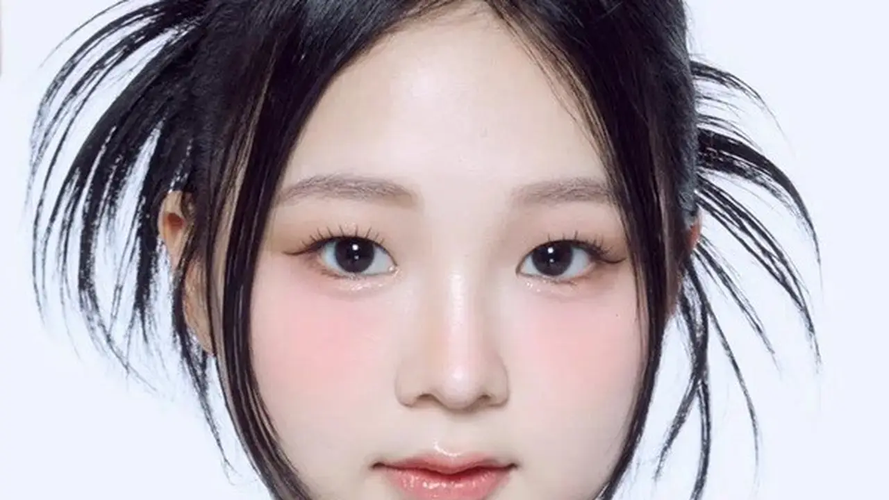 Gaeun eks MADEIIN. (143 Entertainment via Soompi)