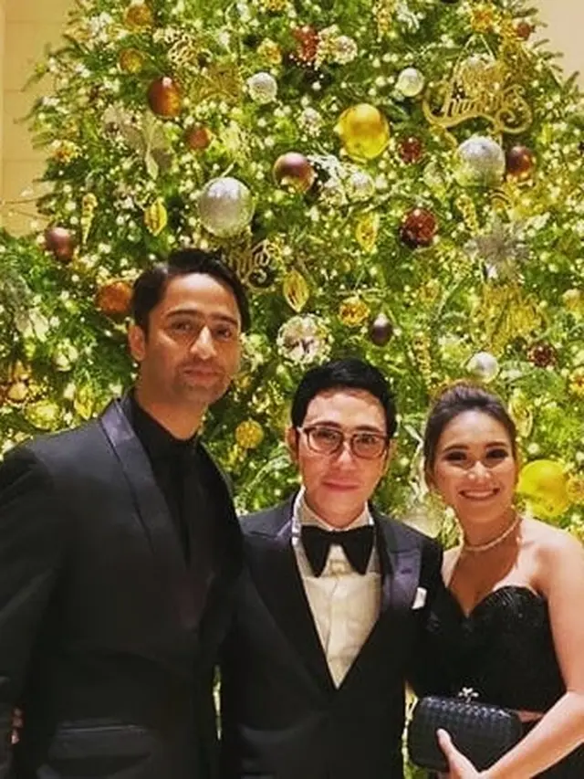 Potret Kompak Ayu Ting Ting dan Shaheer Sheikh Saat Hadiri Pesta