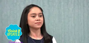 Lesti D’Academy punya kenangan lucu saat dirinya masih di asrama. Ternyata Lesti pernah tidur di depan lift.