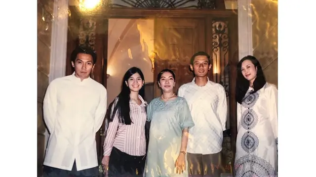 6 Foto Lawas AHY dan Annisa Pohan saat Awal Menikah, Mesra Sedari Dulu