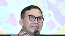 Ketua Lembaga Sensor Film (LSF) Ahmad Yani Basuki memberikan sambutan dalam acara buka puasa bersama di SCTV Tower, Jakarta (22/5). (Liputan6.com/Herman Zakharia)