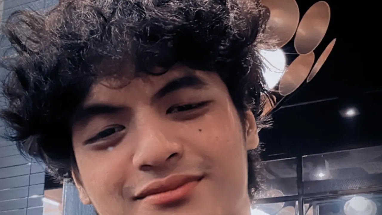 Lolly dan Vadel Badjideh