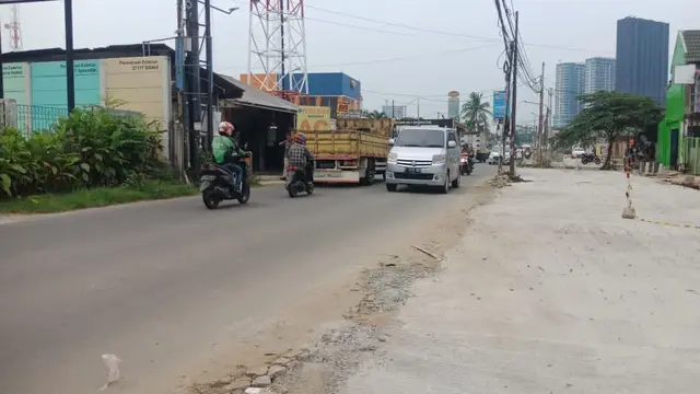 Pemkot Tangsel Lakukan Pelebaran dan Perbaikan Jalan dalam Upaya Peningkatan Infrastruktur