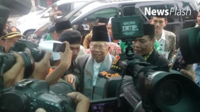 Rais Aam Pengurus Besar Nahdlatul Ulama (PBNU) Ma'ruf Amin menyampaikan sejumlah nasehat dan wejangan kepada Pengurus Wilayah Nahdlatul Ulama (PWNU) DKI dan ulama beserta habaib se-DKI Jakarta.