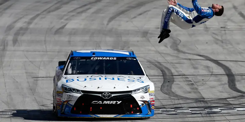 20160419-Nascar-USA-Carl-Edwards-AFP