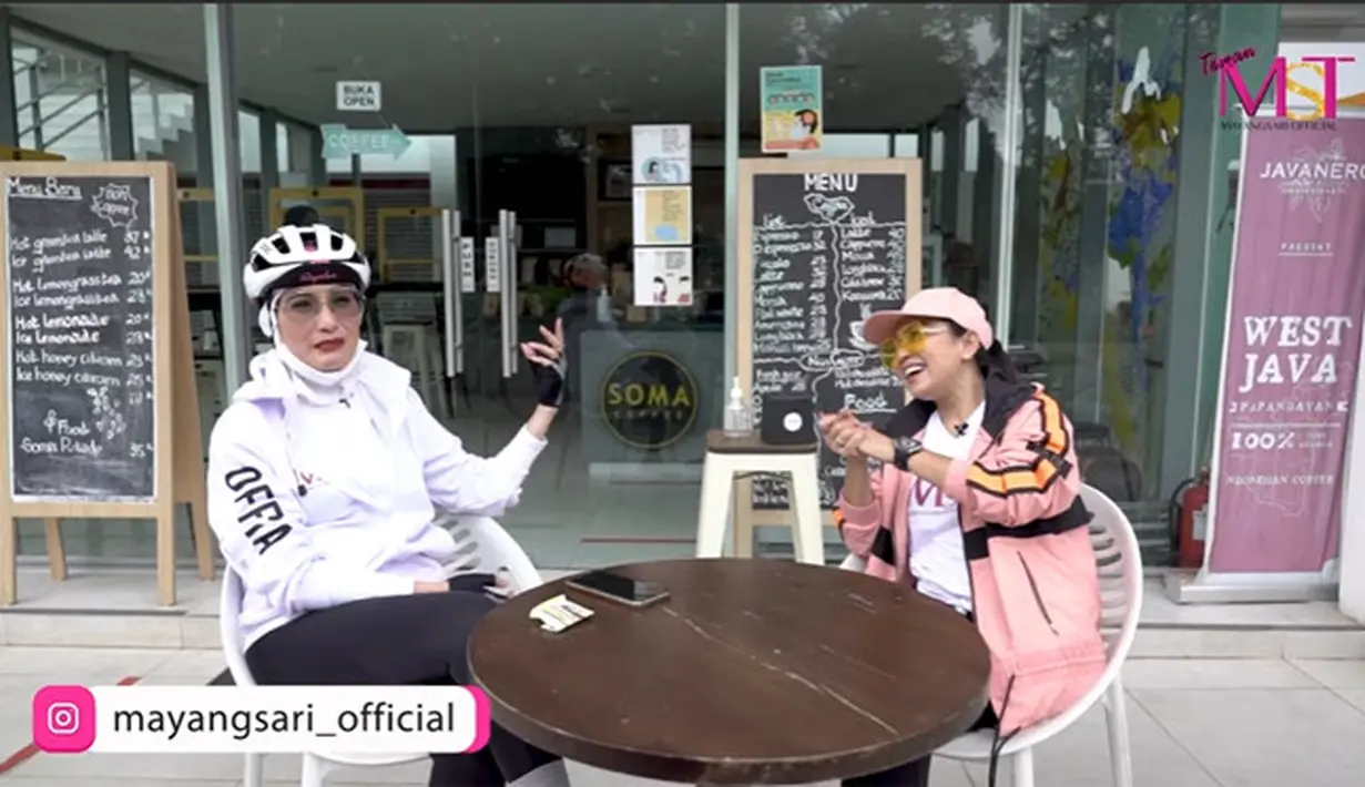 Mayangsari bersepeda (Youtube/MAYANGSARI OFFICIAL)