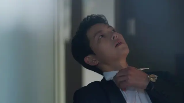 Jam Tangan Mewah yang Dikenakan Song Joong-ki dalam Drama Vicenzo