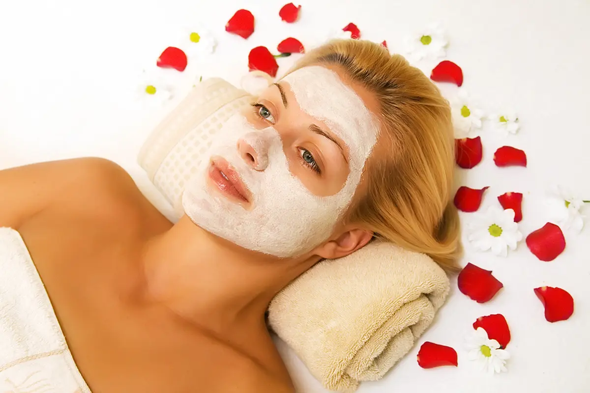 5 Masker Alami yang Efektif Lawan Penuaan