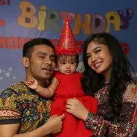 Padatnya kegiatan Judika di dunia entertain bisa berdampak besar kepada anaknya hingga tak bisa mengenalinya sebagai ayah. (Andy Masel/Bintang.com)