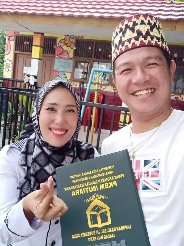 6 Momen Andika Mahesa Kangen Band Dapat Ijazah Paket C Setara SMA