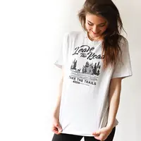 ilustrasi cara menghilangkan noda membandel pada baju warna putih/Christian Bolt/unsplash