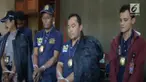 Unit Reskrim Polres Karawang menangkap 4 polisi gadungan yang kerap menipu warga, mereka mengaku sebagai perwira dari Mabes Polri
