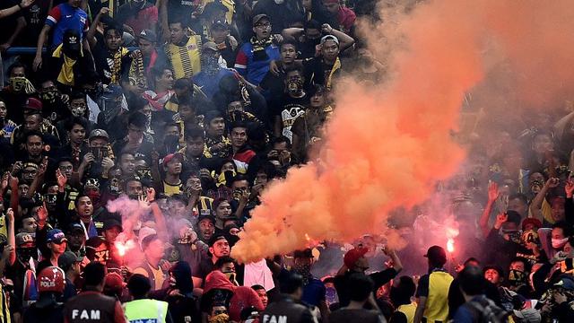 Aksi Rusuh Suporter Malaysia Tuai Kecaman - Bola Liputan6.com