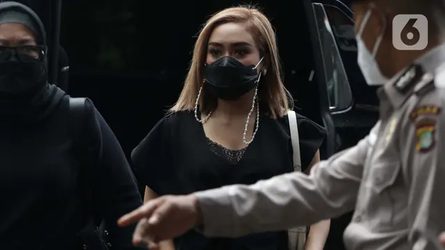 Pedangdut Cita Citata Diperiksa KPK