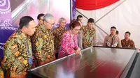 Menteri Kelautan dan Perikanan Susi Pudjiastuti meresmikan Cold Storage 1.000 ton yang merupakan salah satu prioritas pembangunan kelautan dan perikanan di Kawasan Perikanan Muara Baru, Kecamatan Penjaringan, Jakarta Utara. (Foto: KKP)