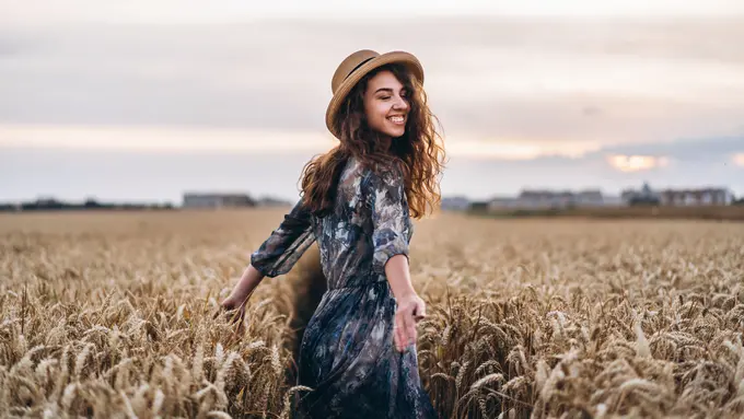 perempuan mencintai diri sendiri