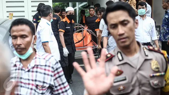 20161227- Proses Evakuasi Korban Perampokan dan Pembunuhan di Pulomas-Jakarta- Faizal Fanani