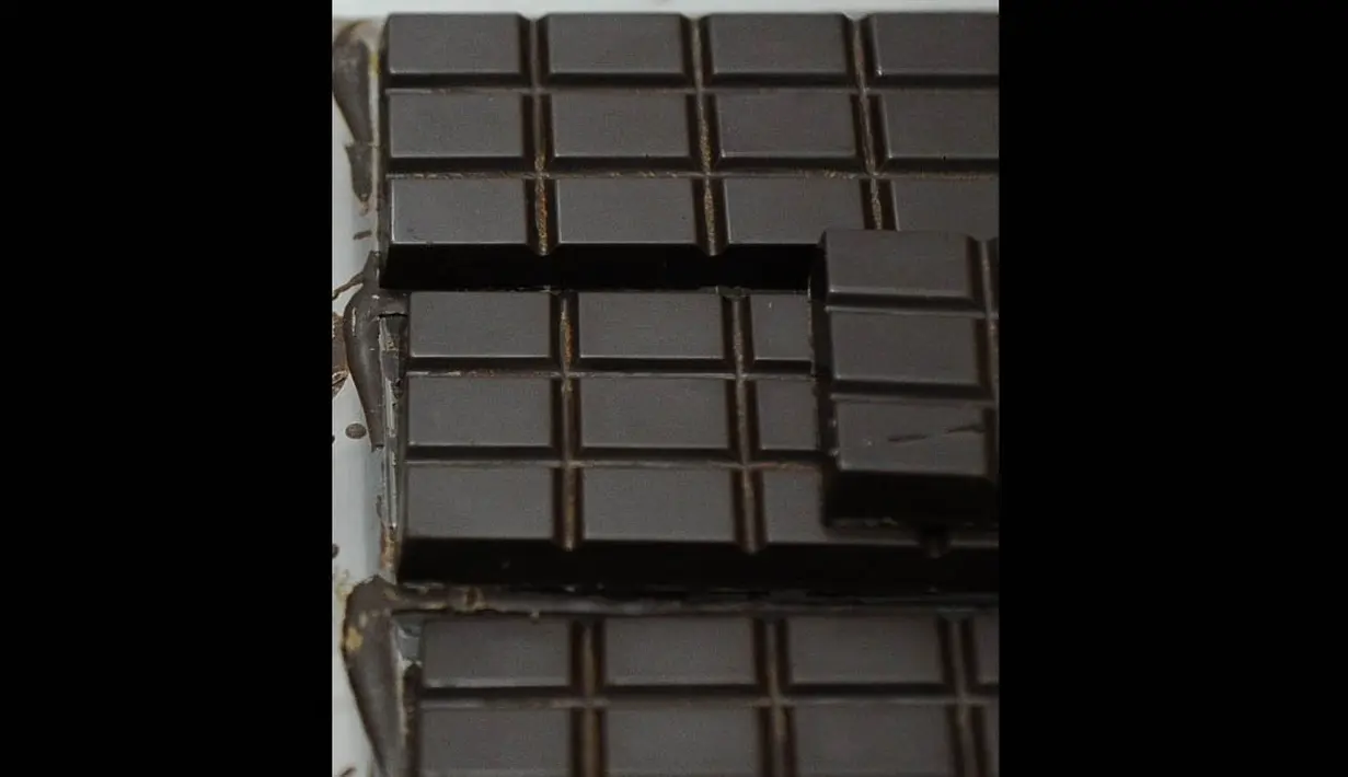 Cokelat telah lama terbukti mampu meningkatkan gairah dan kepuasan seksual karena mengandung phenylethylamine, senyawa alami antidepresi dan stimulan andrenalin. (AFP PHOTO/Rodrigo BUENDIA)