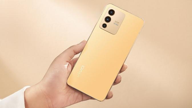 Penampilan Vivo V23 5G yang baru saja diperkenalkan di Indonesia. (Dok: Vivo)