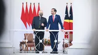 Presiden Joko Widodo atau Jokowi (kanan) berbincang dengan Presiden Timor Leste Jose Ramos Horta saat menerima kunjungan kenegaraan di Istana Kepresidenan Bogor, Jawa Barat, Selasa (19/7/2022). Jose Ramos Horta baru dilantik menjadi Presiden Timor Leste pada Mei 2022. (Foto: Laily Rachev - Biro Pers Sekretariat Presiden)