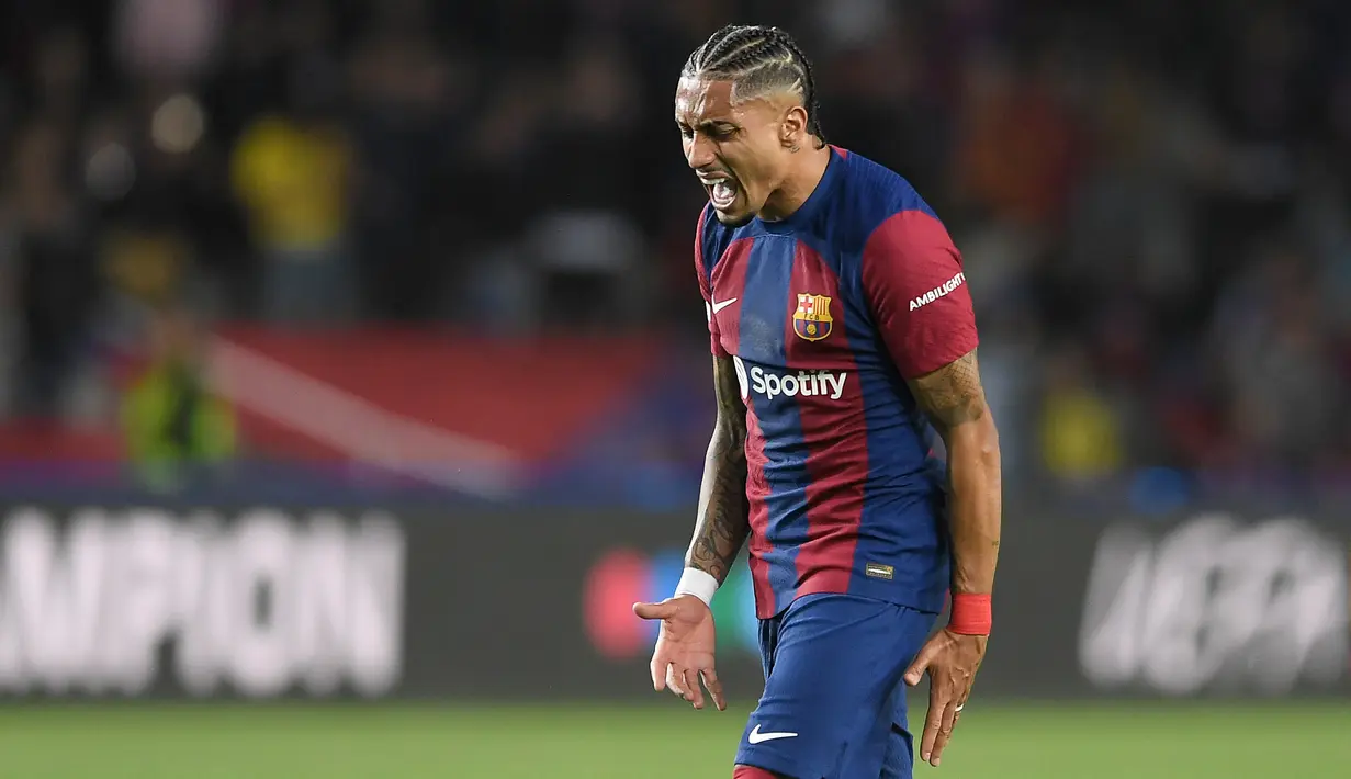 Hasil ini terbilang antiklimaks mengingat Barca mampu menang 3-2 saat bertandang ke markas PSG di Parc Des Princes, 11 April lalu. (Josep LAGO / AFP)