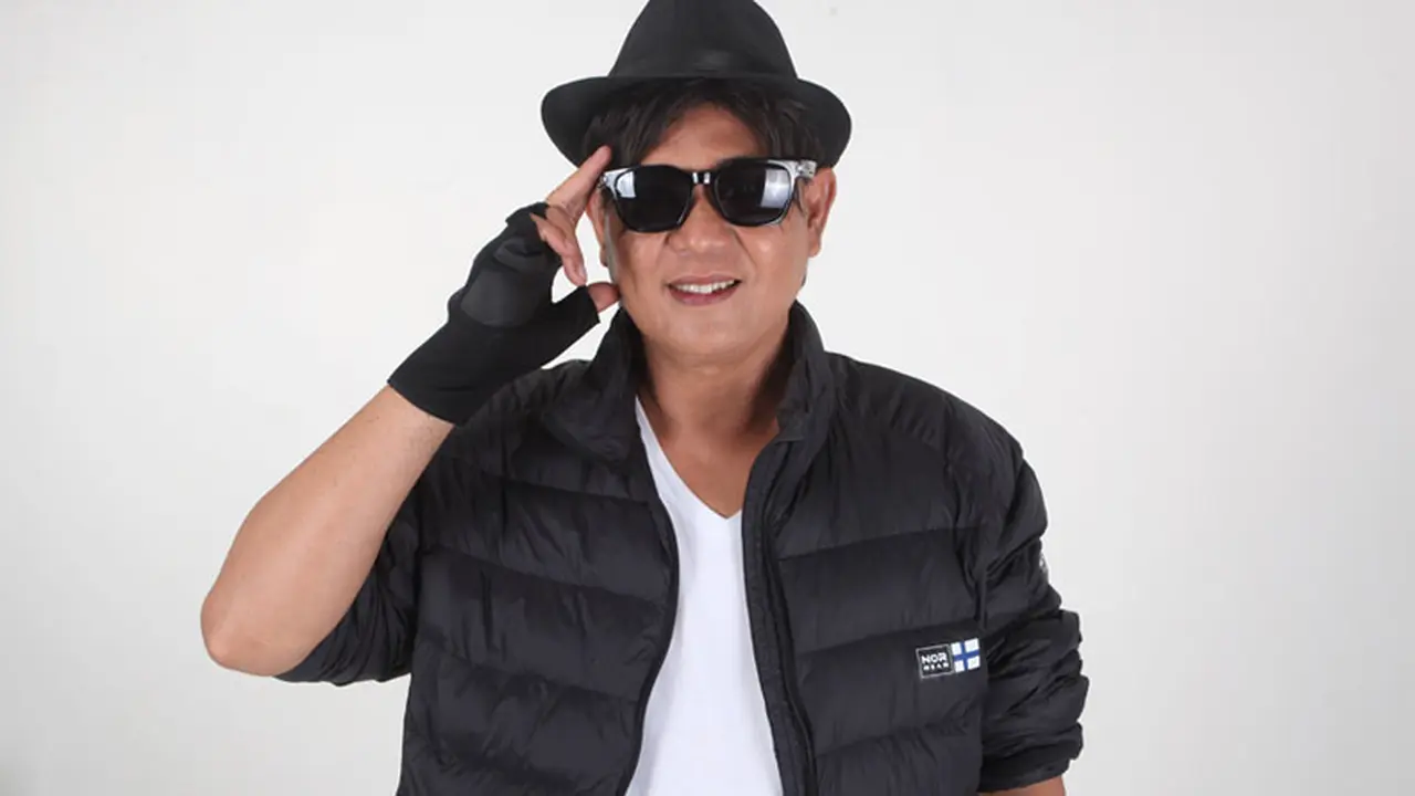 Aggrie Setia dengan Dangdut Klasik