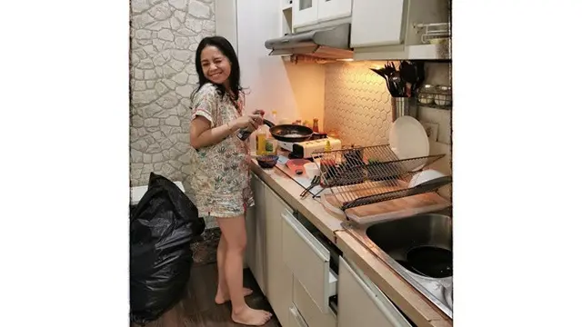 Penghasilan Lebih dari Raffi, Ini 6 Potret Nagita Slavina Tampil Sederhana