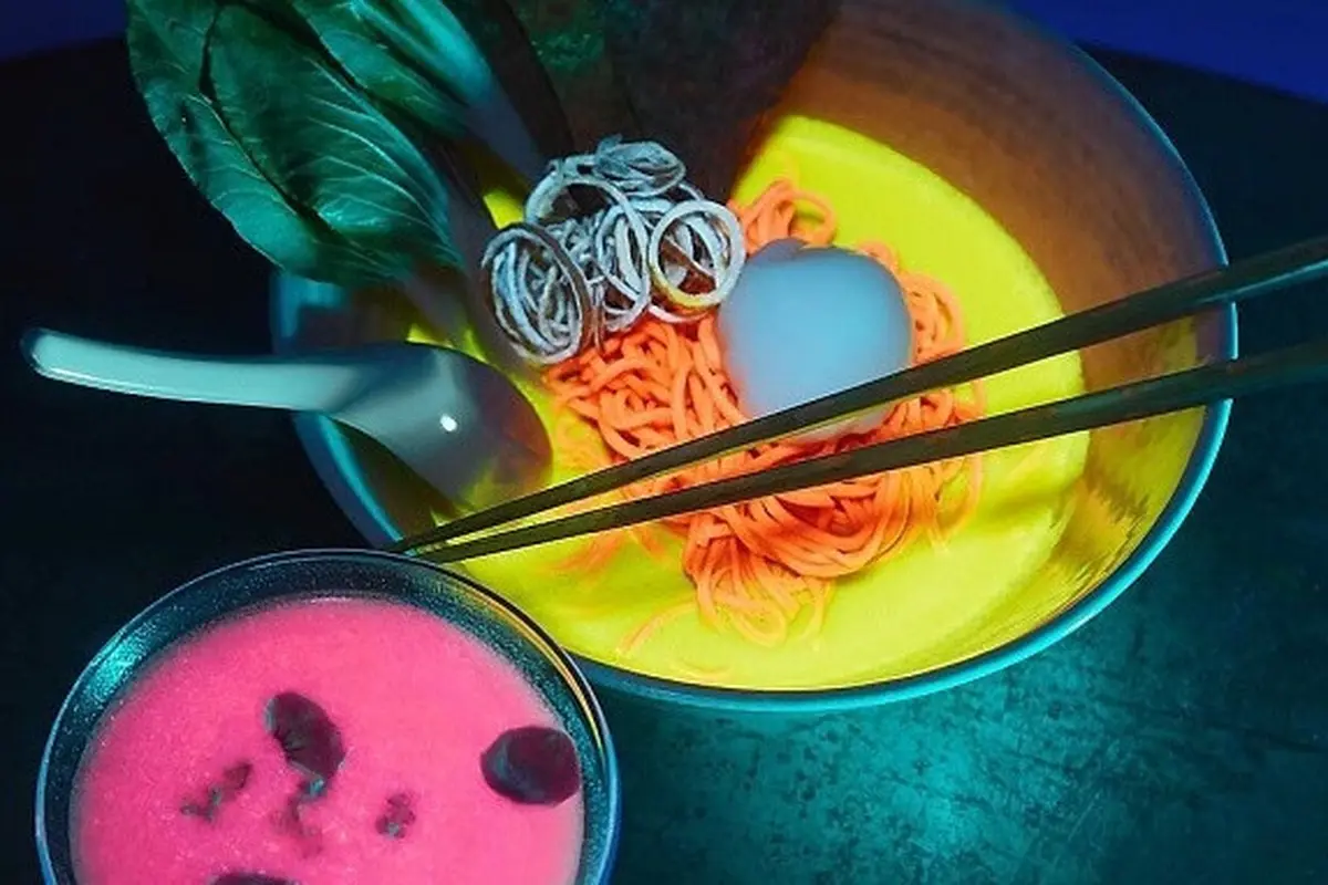 Ramen Glow In The Dark