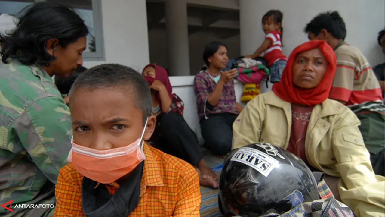 pengungsi-kelud-140214c.jpg