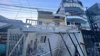 Rumah di Tambora Rusak Parah Dipicu Ledakan