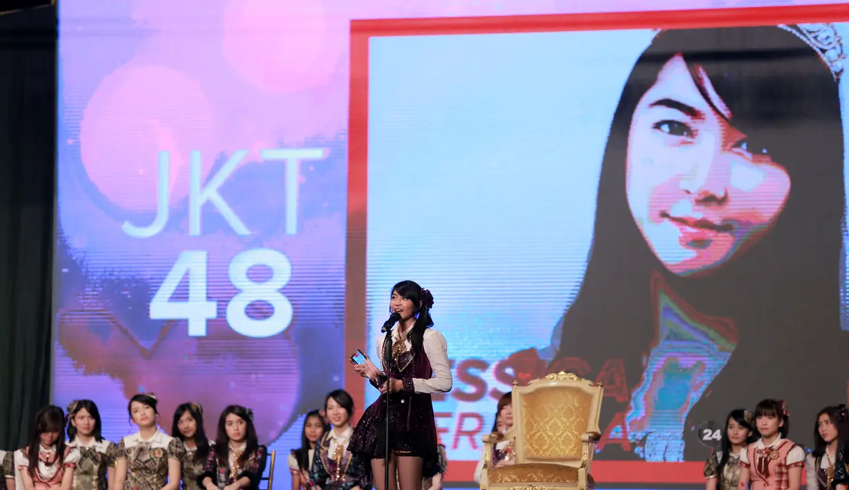 Pemilihan center dari 16 member untuk single ke-13 telah dilakukan pada 7 Mei malam. Rasa syukur kembali terpilih menjadi center JKT48. (Adrian Putra/Bintang.com)
