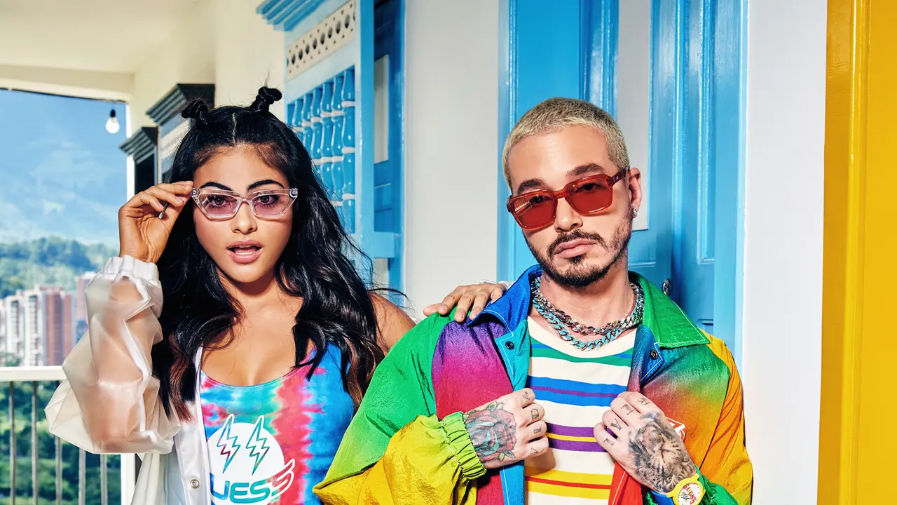 Colores, Perpaduan Ragam Warna di Koleksi Kapsul Guess x J Balvin