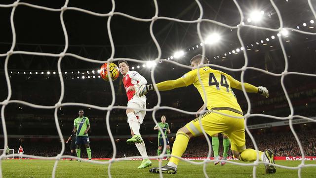 Pemain Terbaik Pekan ke-24, Aksi Forster Buat Arsenal Gigit Jari