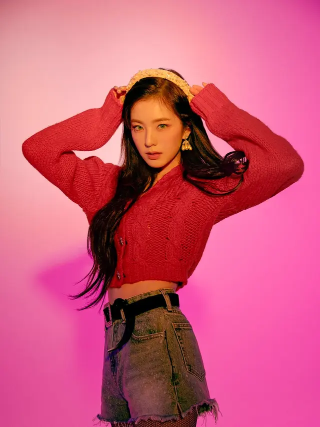 Irene Red Velvet