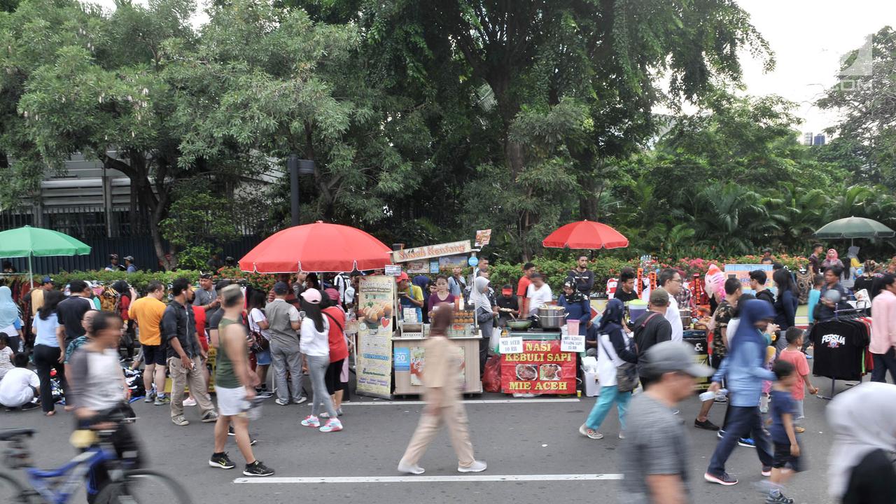 PKL di Car Free Day Semakin Menjamur Hingga ke Badan Jalan