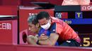 David Jacobs meraih perunggu setelah kalah dari wakil Prancis Mateo Boheas pada semifinal yang berlangsung di meja tiga Tokyo Metropolitan Gymnasium, Sabtu, dengan skor 2-3 (9-11, 8-11, 11-3, 11-5, 8-11). (Foto: Dok NPC Indonesia)