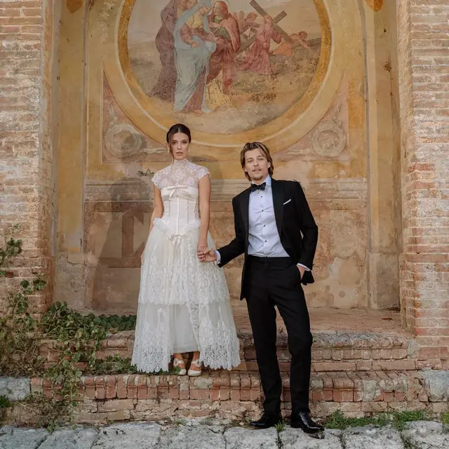 Millie Bobby Brown dan Jake Bongiovi